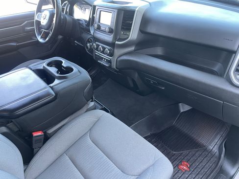 Used 2019 RAM 1500 Big Horn image 33