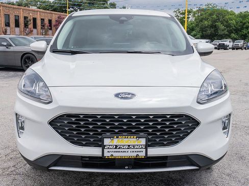 Used 2022 Ford Escape SEL FWD image 2