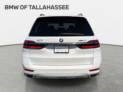 New 2026 BMW X7 xDrive40i w/ Premium Package AWD/4WD image 6