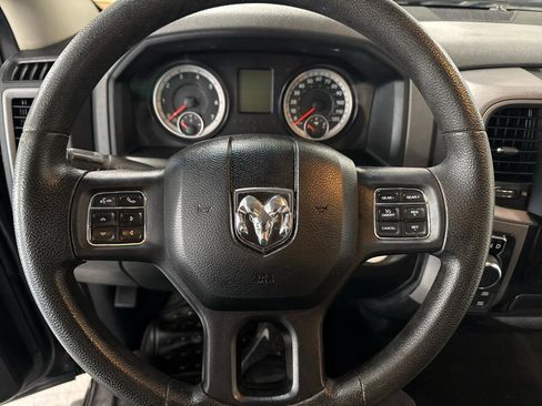 Used 2016 RAM 1500 Express w/ Black Ram 1500 Express Group image 11