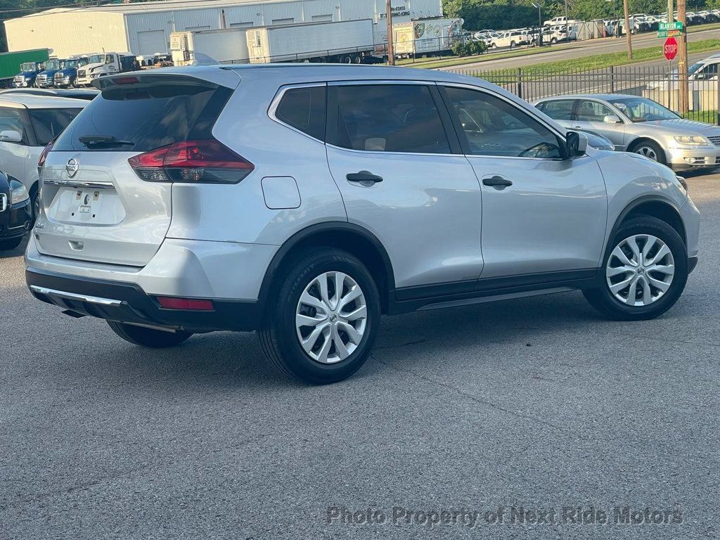 Used 2018 Nissan Rogue S FWD image 2