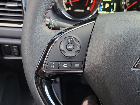 New 2026 Mitsubishi Outlander Sport LE AWD/4WD image 15
