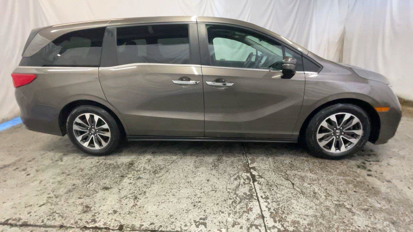 Used 2022 Honda Odyssey EX-L image 5