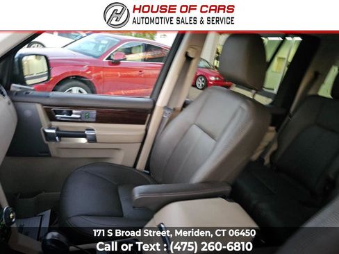 Used 2012 Land Rover LR4 HSE LUX w/ Luxury Pkg image 36