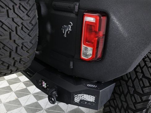 Used 2023 Ford Bronco Big Bend image 59