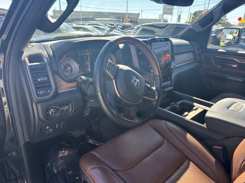 Certified 2019 RAM 1500 Limited image 17