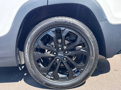Used 2019 GMC Terrain SLT w/ Preferred Package AWD/4WD image 26