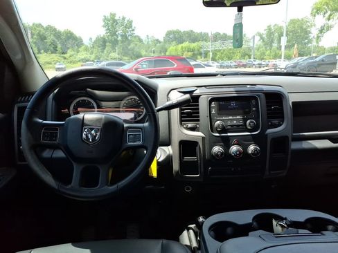 Used 2014 RAM 2500 Tradesman AWD/4WD image 4
