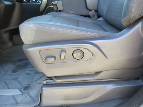 Certified 2024 Chevrolet Silverado 1500 LT AWD/4WD image 20