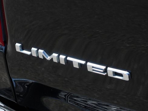 Used 2019 RAM 1500 Limited image 57