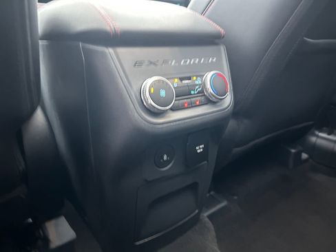Used 2025 Ford Explorer ST w/ Sun And Sound Package image 36