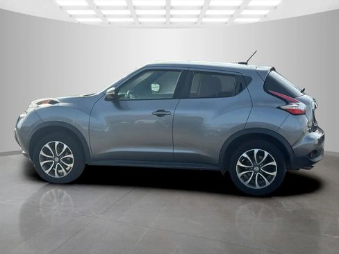 Used 2017 Nissan Juke SV image 8