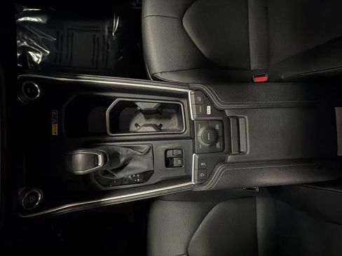 Used 2025 Toyota Grand Highlander AWD image 20