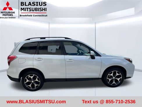 Used 2014 Subaru Forester 2.0XT Premium AWD/4WD image 7