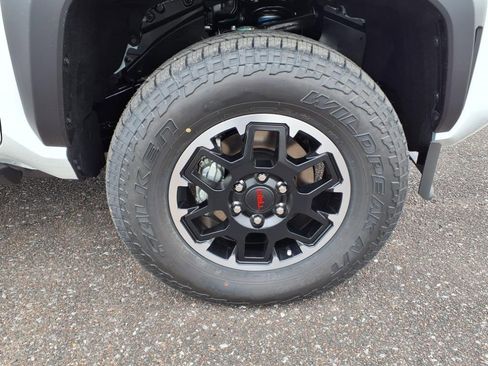 New 2025 Toyota Tacoma TRD Off-Road w/ TRD Off Road Premium Package image 28