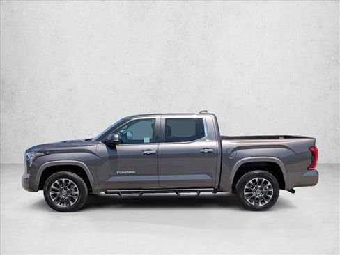 Used 2024 Toyota Tundra Limited AWD/4WD image 8