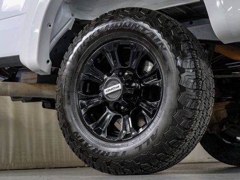 Used 2021 Ford F250 XL w/ Power Equipment Group image 42