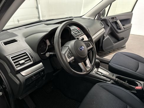 Used 2017 Subaru Forester 2.5i Premium w/ All-Weather Package AWD/4WD image 14
