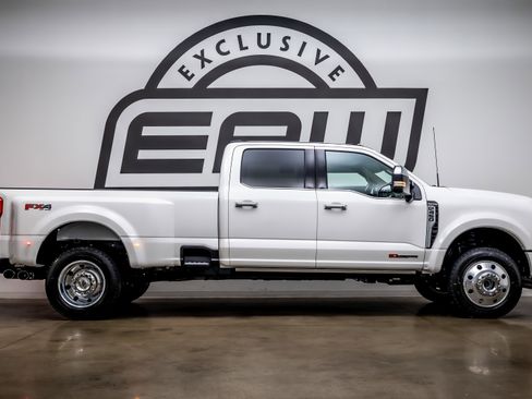 Used 2026 Ford F450 Platinum w/ Platinum Plus Package image 8