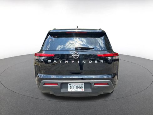 Used 2025 Nissan Pathfinder SV FWD image 10