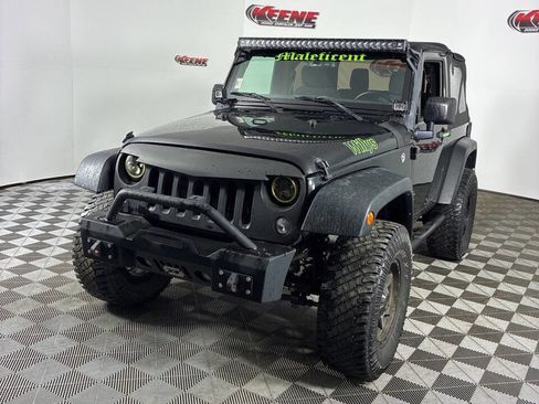 Used 2016 Jeep Wrangler Sport image 2