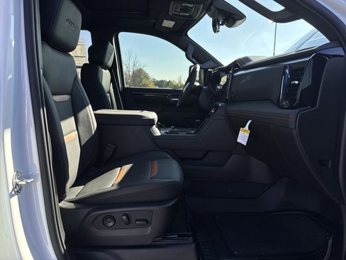 New 2026 GMC Sierra 2500 AT4 w/ AT4 Premium Plus Package image 30