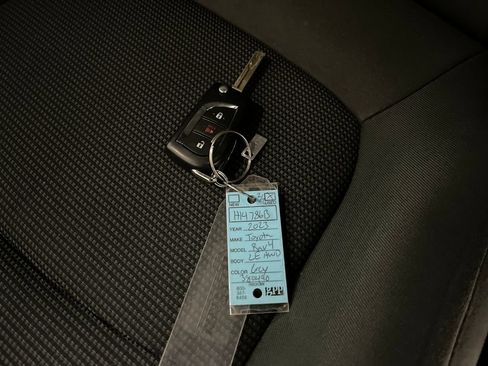 Used 2023 Toyota RAV4 LE image 82