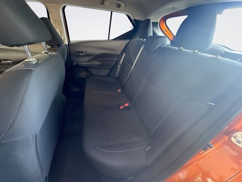Used 2023 Nissan Kicks SV FWD image 15
