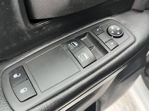 Used 2022 RAM 4500 Tradesman RWD image 42