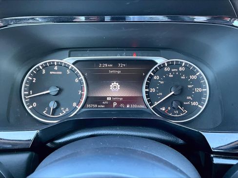 Used 2025 Nissan Pathfinder SV AWD/4WD image 21