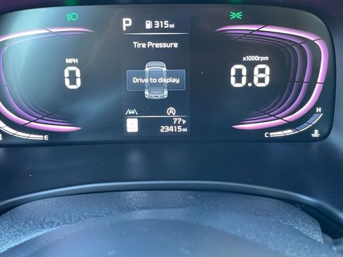 Used 2025 Kia Soul LX w/ LX Technology Package image 38