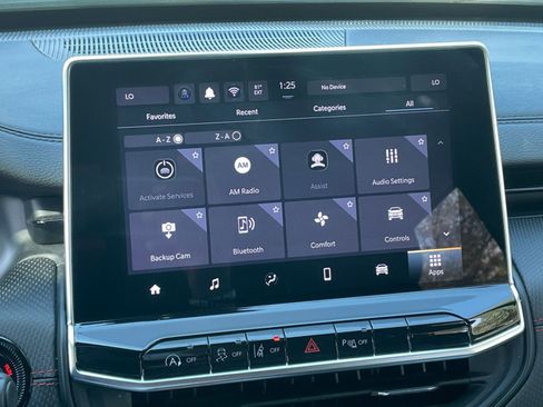 Used 2025 Jeep Compass Trailhawk image 20