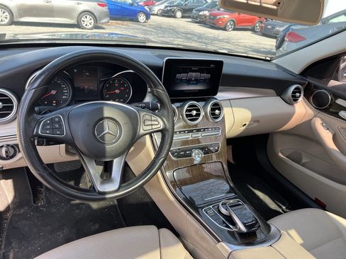 Used 2016 Mercedes-Benz C 300 4MATIC Sedan image 16