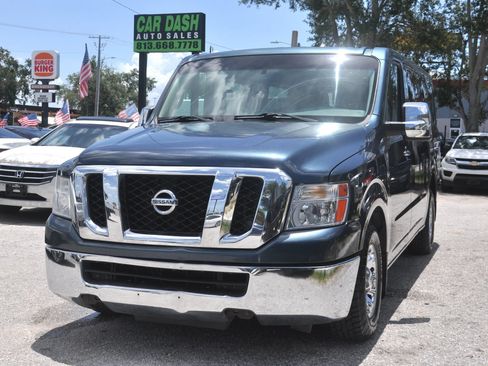 Used 2013 Nissan NV 3500 SV w/ Technology Pkg RWD image 2