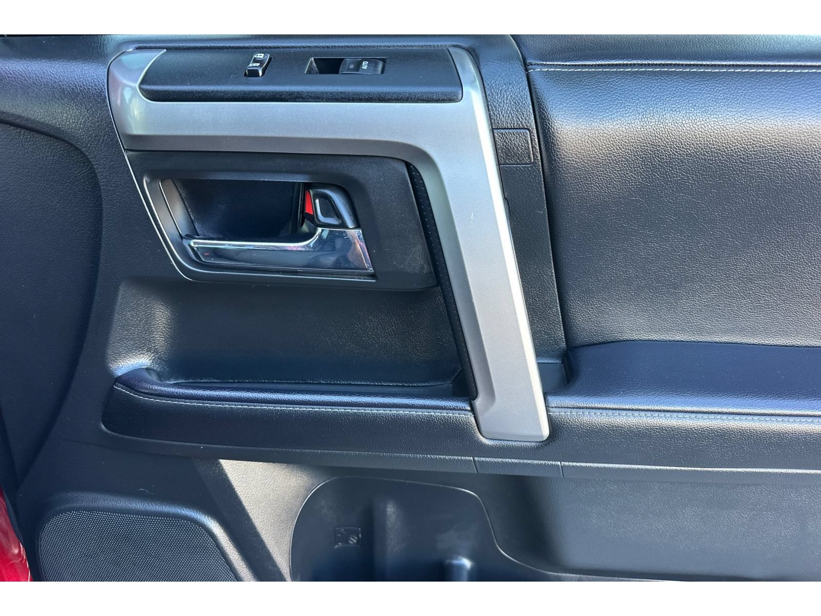 Certified 2022 Toyota 4Runner SR5 Premium w/ Moonroof Package AWD/4WD image 21