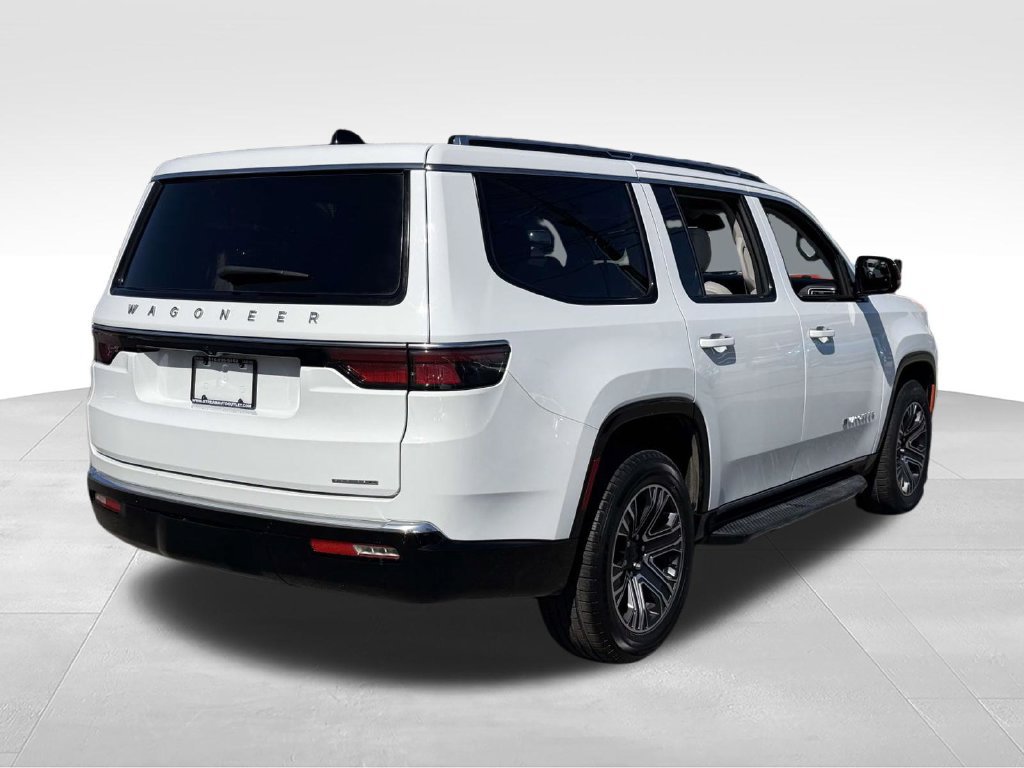 Used 2024 Jeep Wagoneer Series II AWD/4WD image 9