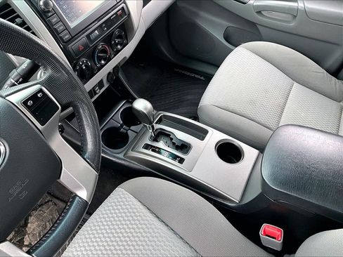 Used 2013 Toyota Tacoma 4x4 Double Cab w/ SR5 Pkg image 13