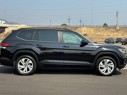 Used 2023 Volkswagen Atlas SE w/ Panoramic Sunroof Package