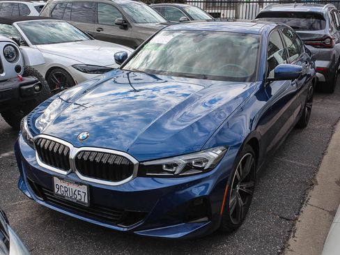 Used 2023 BMW 330i Sedan w/ Premium Package RWD image 1