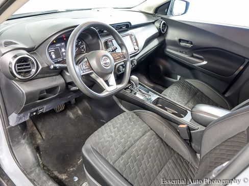 Used 2022 Nissan Kicks SV FWD image 10