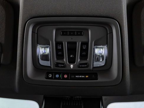 Used 2025 Chevrolet Silverado 1500 LT Trail Boss w/ LT Trail Boss Premium Package image 27