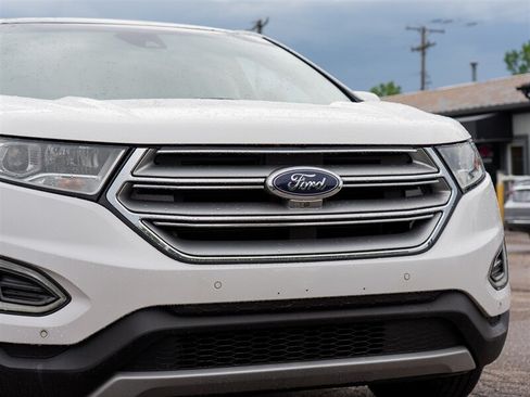 Used 2016 Ford Edge Titanium w/ Equipment Group 302A AWD/4WD image 9