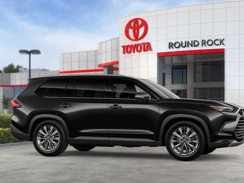 New 2026 Toyota Grand Highlander Platinum image 13