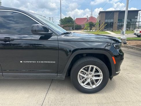 Used 2023 Jeep Grand Cherokee L Laredo RWD image 7