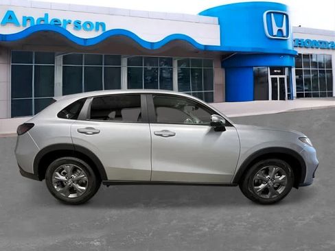 New 2026 Honda HR-V LX image 7