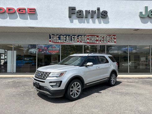 Used 2017 Ford Explorer Limited AWD/4WD image 1