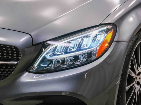 Used 2021 Mercedes-Benz C 300 Sedan image 12