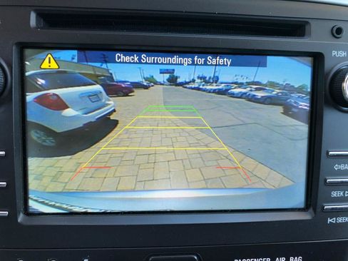 Used 2013 GMC Acadia SLT AWD/4WD image 29