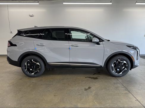 New 2026 Kia Sportage S image 30