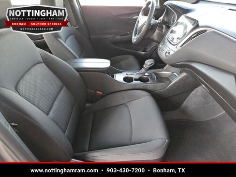 Used 2024 Chevrolet Malibu LT FWD image 30
